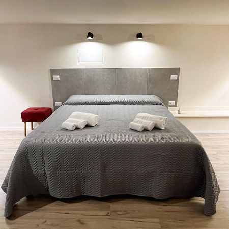 Al 115 Rooms Cagliari Exteriör bild