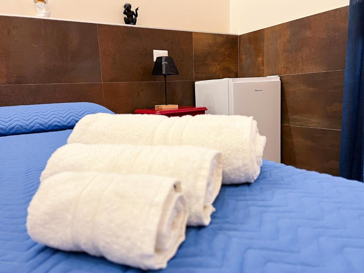 Al 115 Rooms Cagliari Exteriör bild